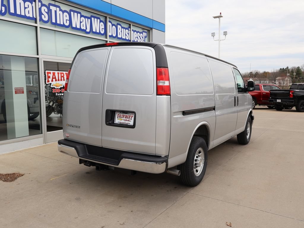 New 2026 Chevrolet Express 2500 w/ Enhanced Convenience Package RWD image 3