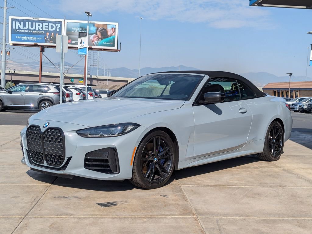 Used 2022 BMW M440i Convertible w/ Premium Package image 9