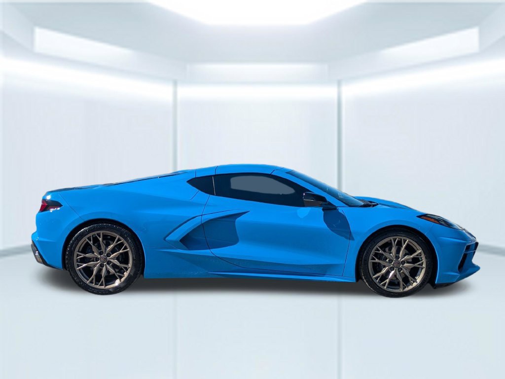 Used 2023 Chevrolet Corvette Stingray Preferred Cpe RWD image 7