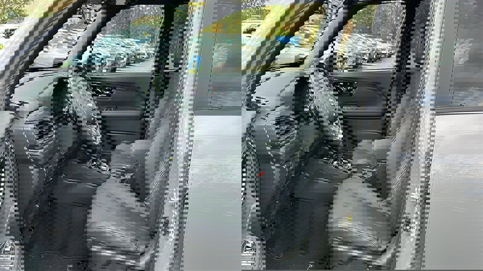 Certified 2025 Subaru Forester Limited image 10