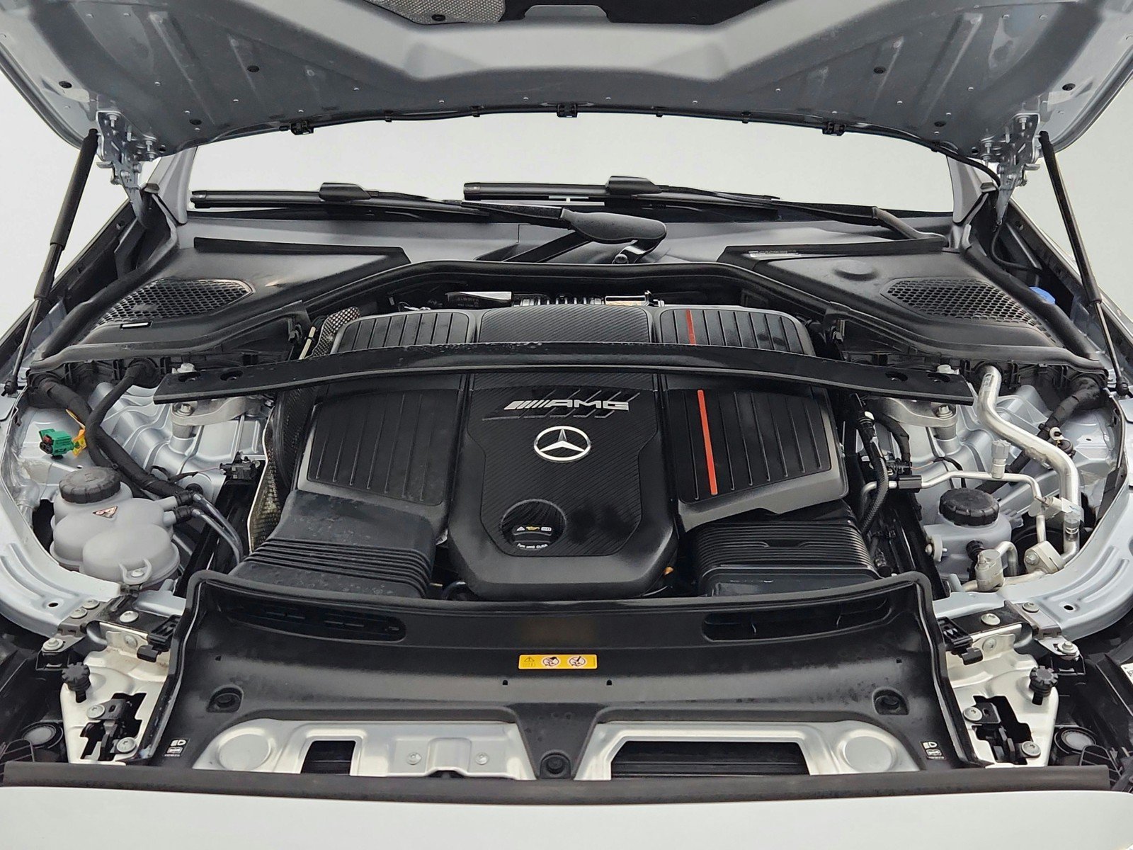 Certified 2025 Mercedes-Benz E 53 AMG e 4MATIC Sedan image 31