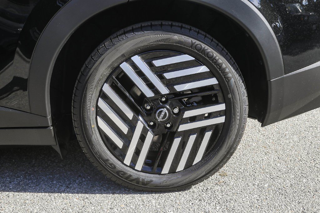 New 2026 Nissan Leaf SV+ FWD image 10