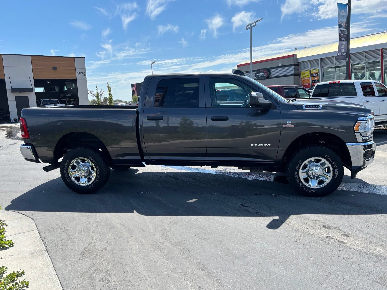 Used 2020 RAM 3500 Tradesman w/ Towing Technology Group AWD/4WD image 5