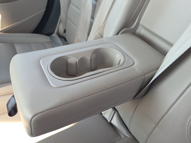 Used 2013 Ford C-MAX SEL image 20