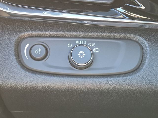 New 2026 Buick Envista Sport Touring w/ Convenience I Package image 10