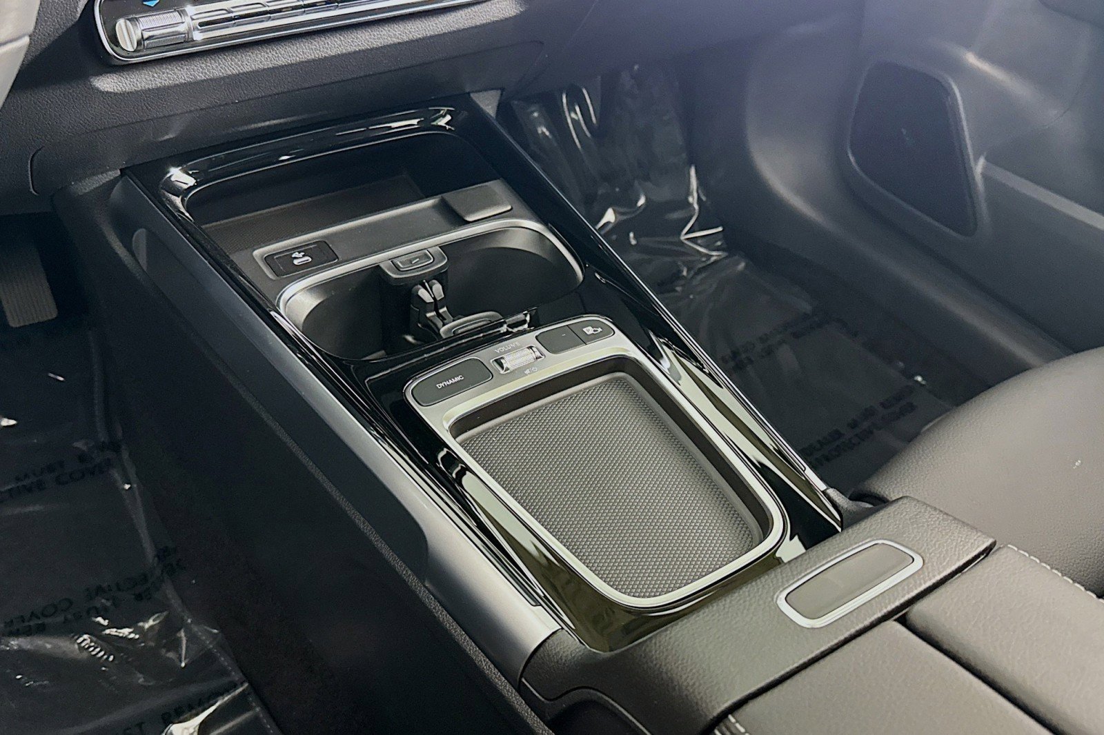 New 2026 Mercedes-Benz GLB 250 image 5