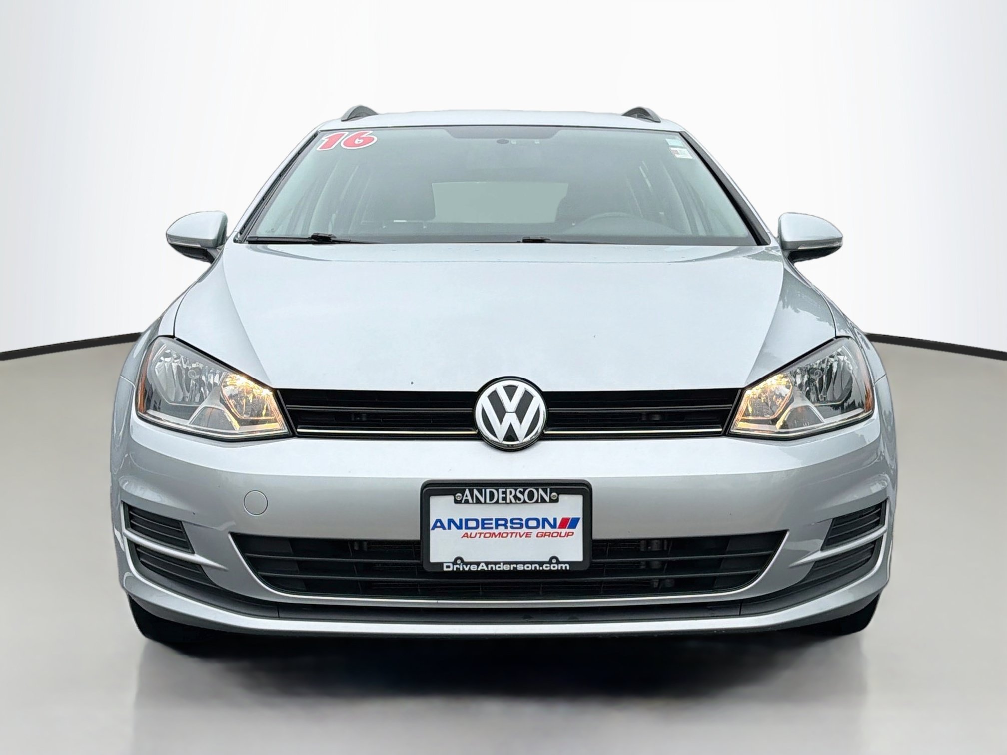 Used 2016 Volkswagen Golf S FWD image 5