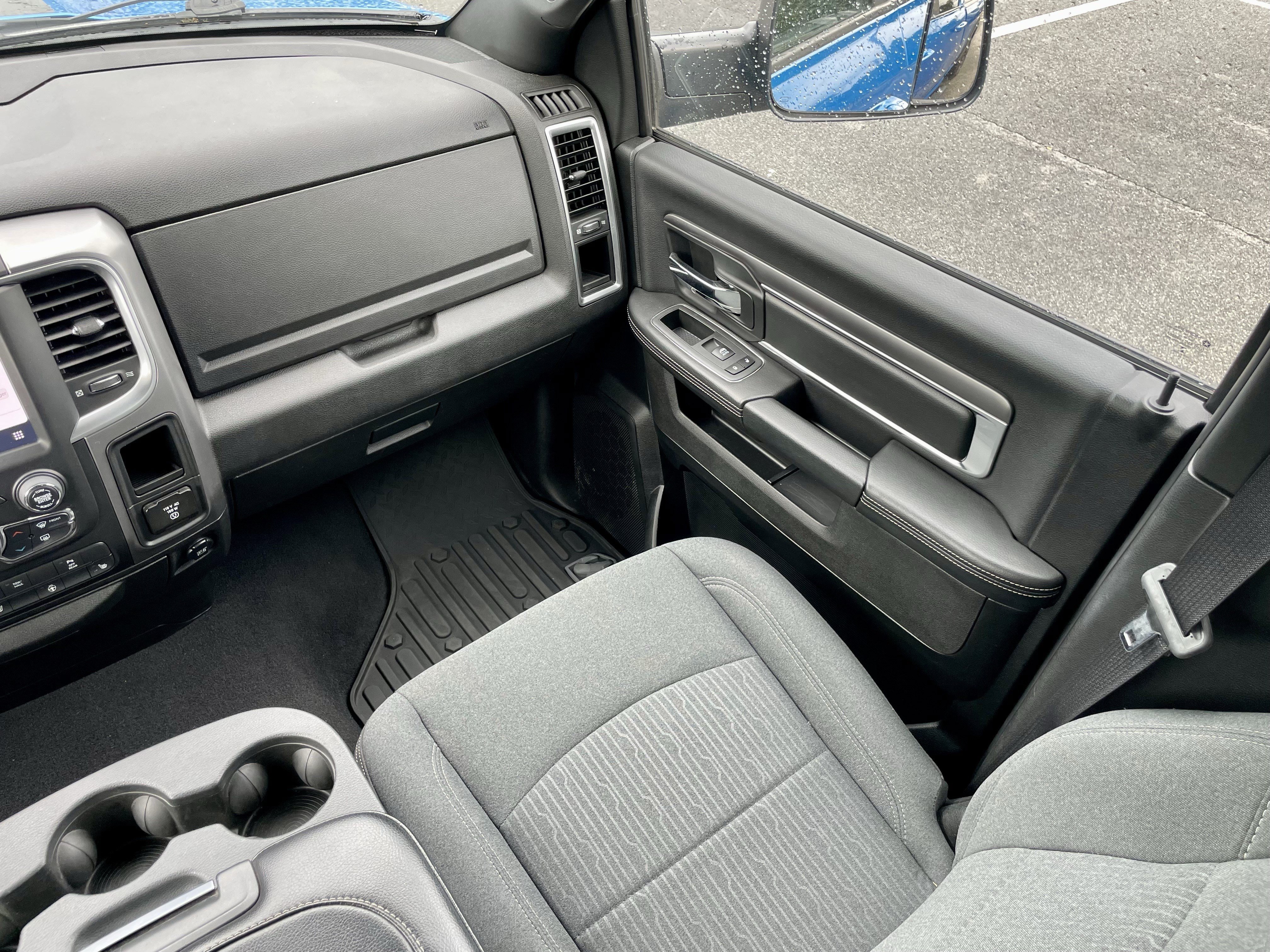 Used 2022 RAM 1500 Warlock w/ Trailer & Traction Group AWD/4WD image 17