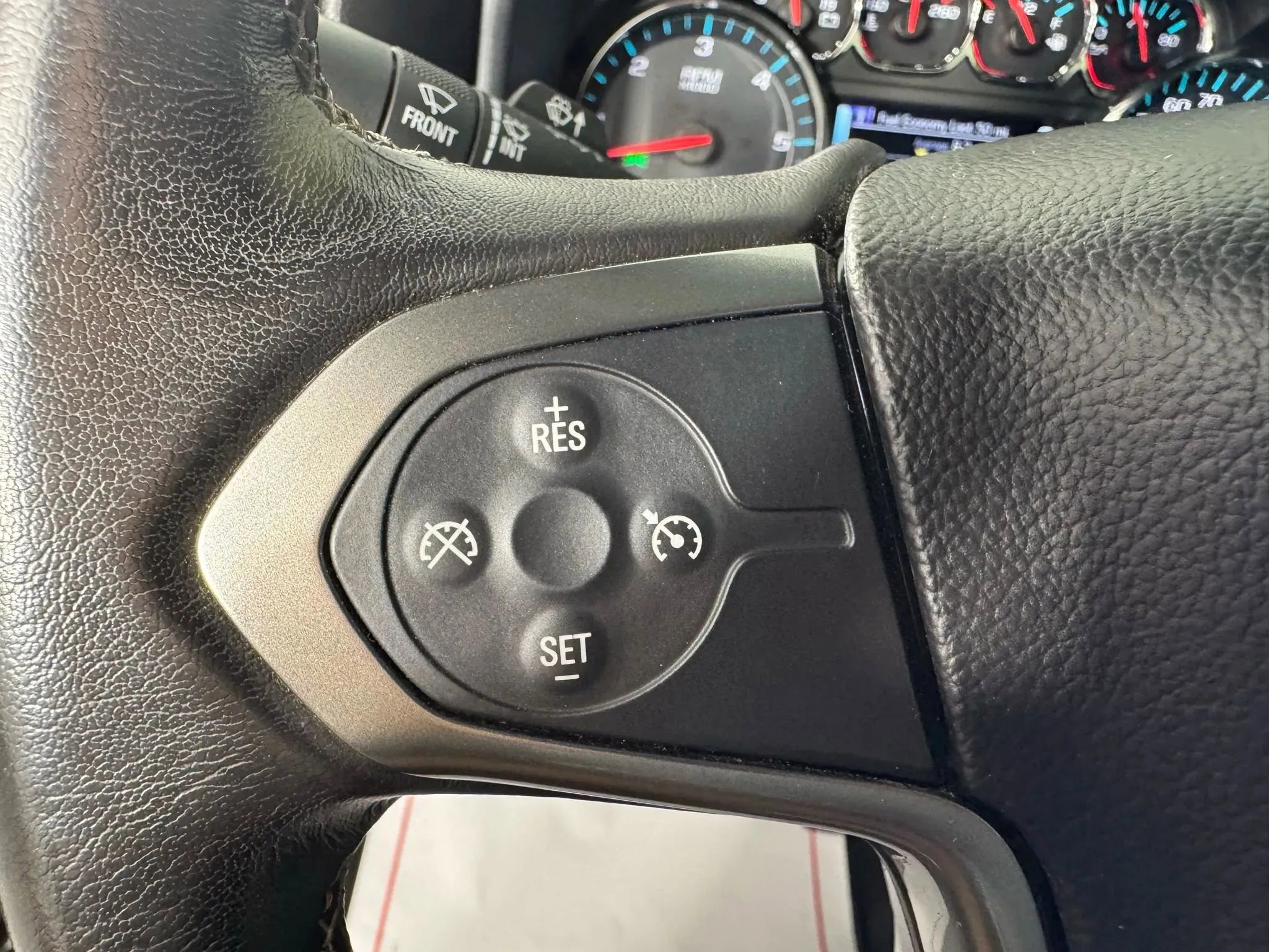 Used 2019 Chevrolet Silverado 1500 LT w/ Texas Edition RWD image 15