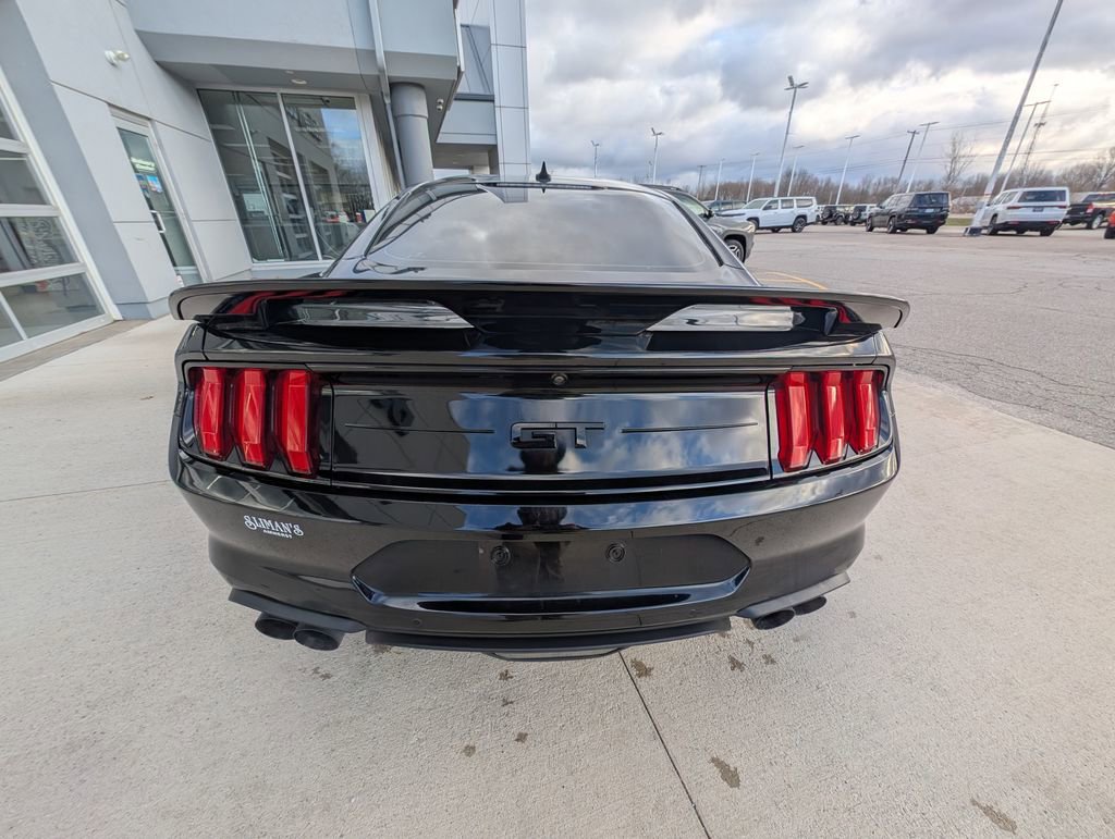 Used 2022 Ford Mustang GT Premium w/ Black Accent Package RWD image 11