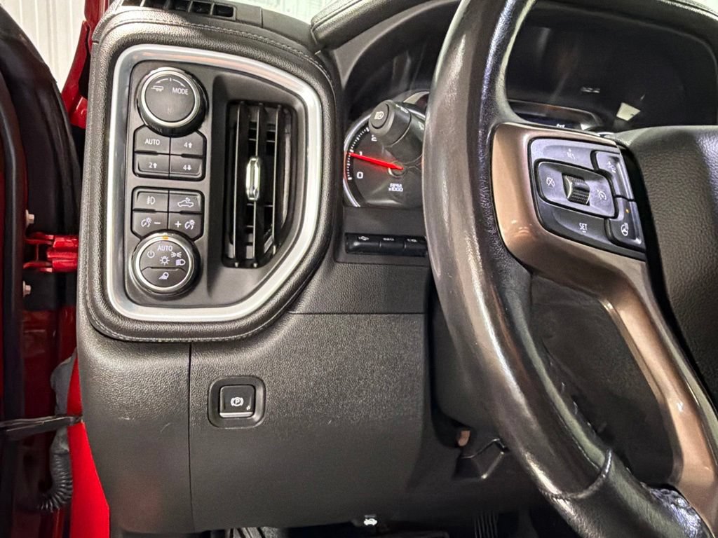 Certified 2022 Chevrolet Silverado 2500 High Country w/ Technology Package AWD/4WD image 38