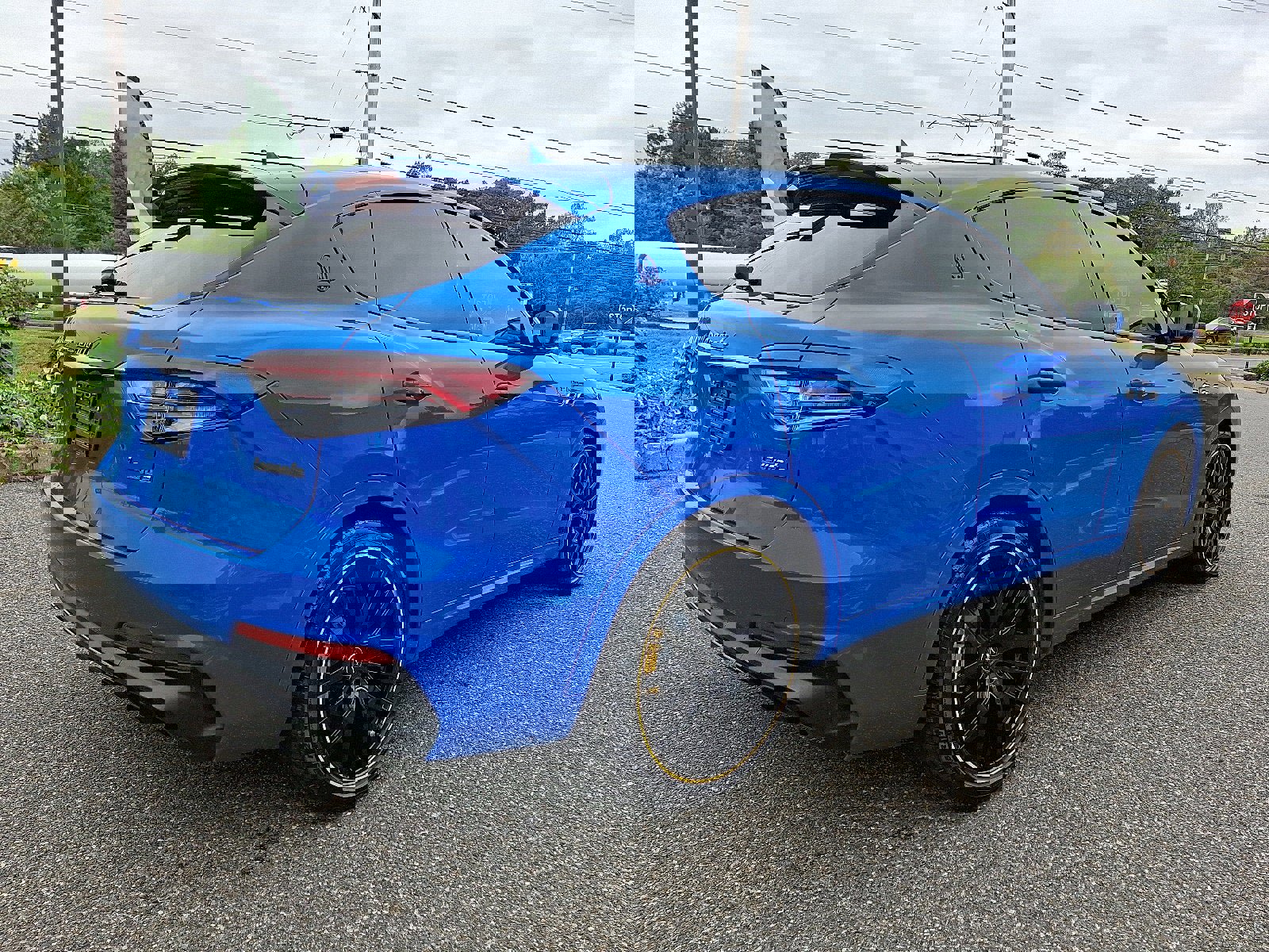 Used 2022 Maserati Levante F Tributo image 4