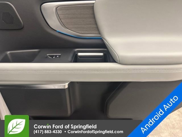New 2026 Ford Expedition Platinum w/ Driver's Package image 17