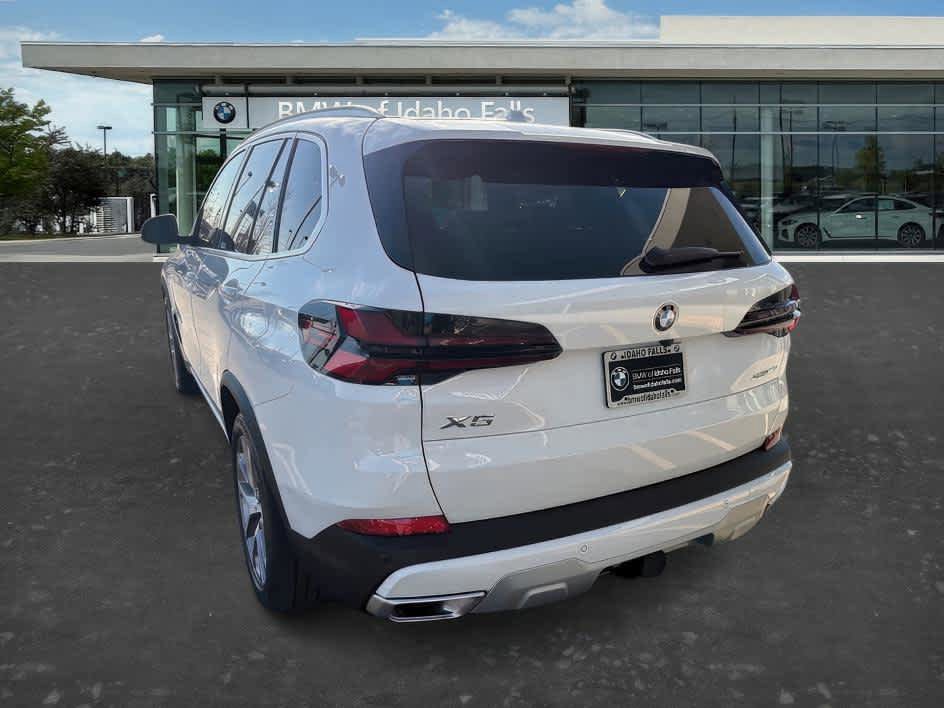 New 2026 BMW X5 xDrive40i AWD/4WD image 5