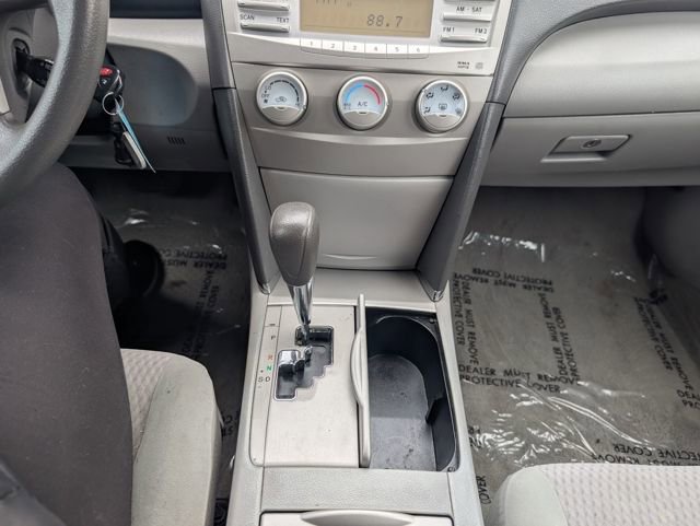 Used 2010 Toyota Camry image 13