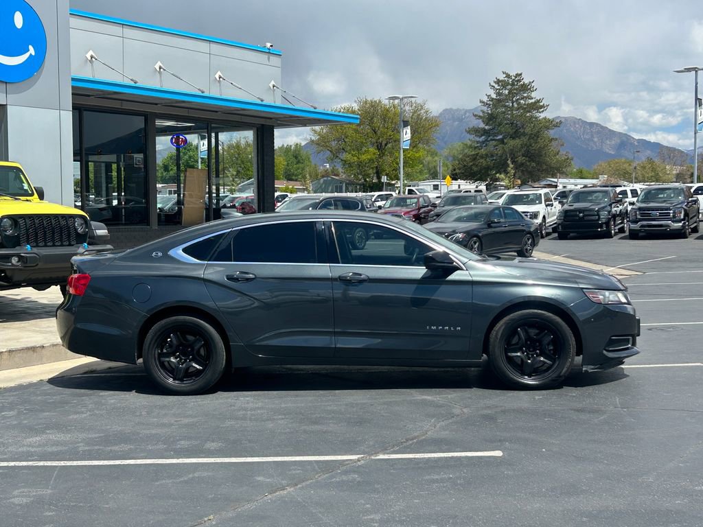 Used 2018 Chevrolet Impala LS FWD image 2