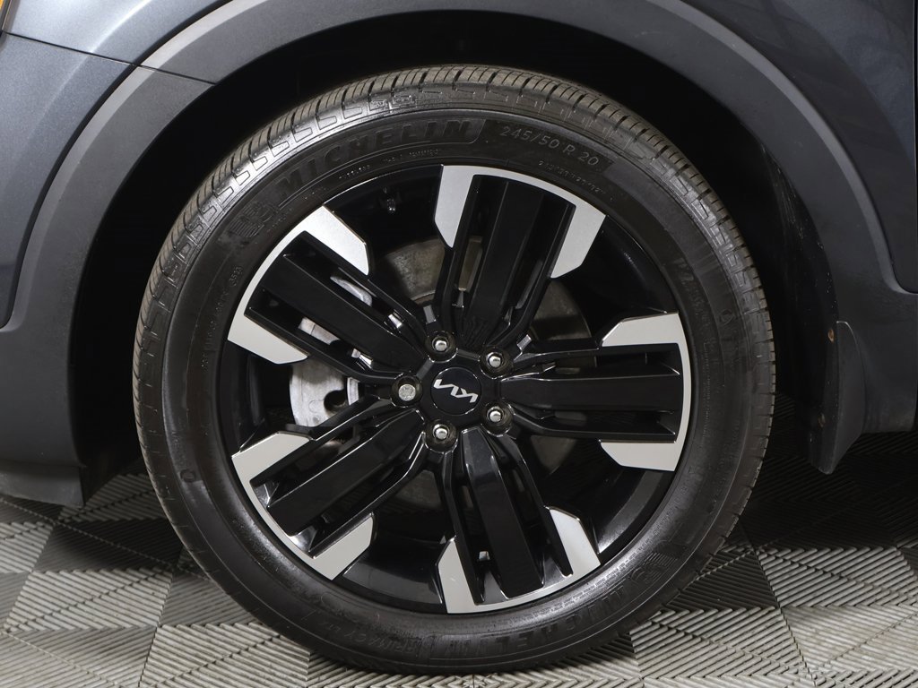 Used 2024 Kia Telluride SX X-Line image 27