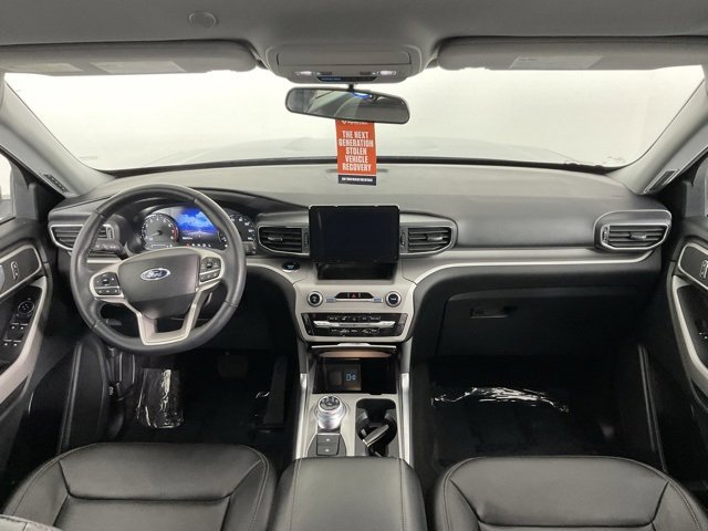 Used 2024 Ford Explorer XLT w/ Equipment Group 202A image 22