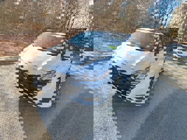 New 2025 Nissan Versa SV w/ Trunk Package image 5