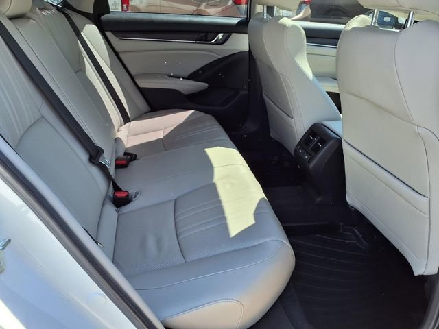 Used 2021 Honda Accord Touring image 19