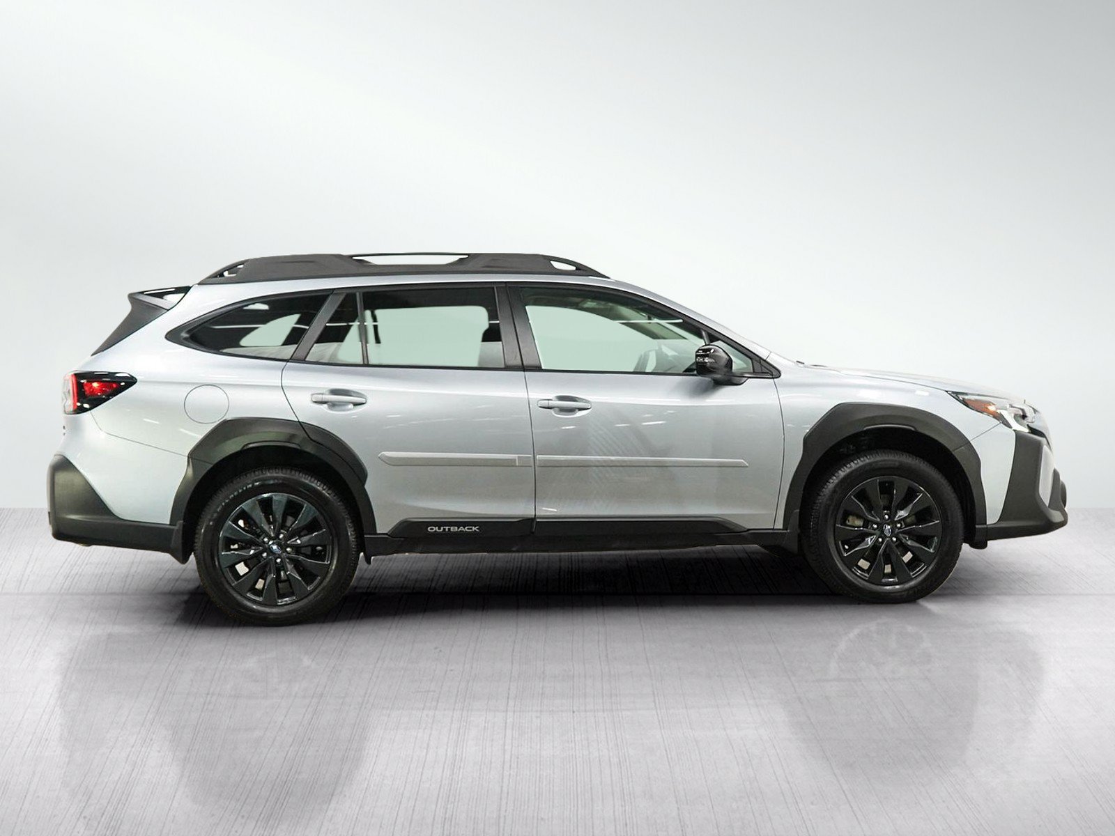 Used 2023 Subaru Outback Onyx Edition XT AWD/4WD image 6