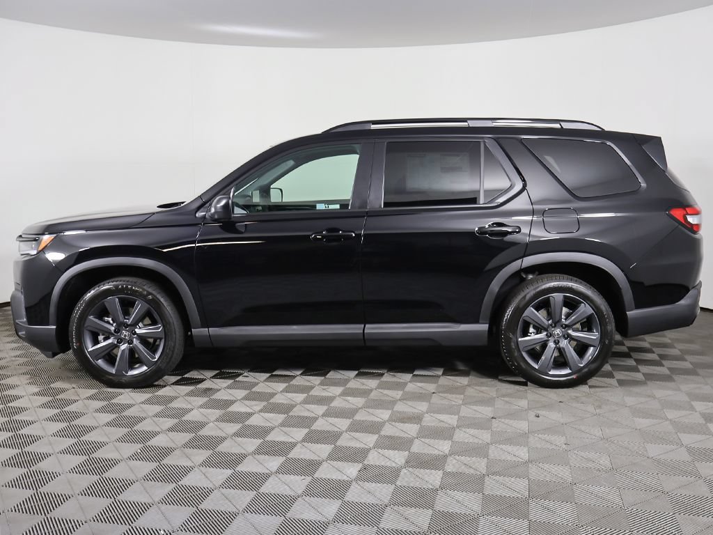 New 2026 Honda Pilot Sport image 8