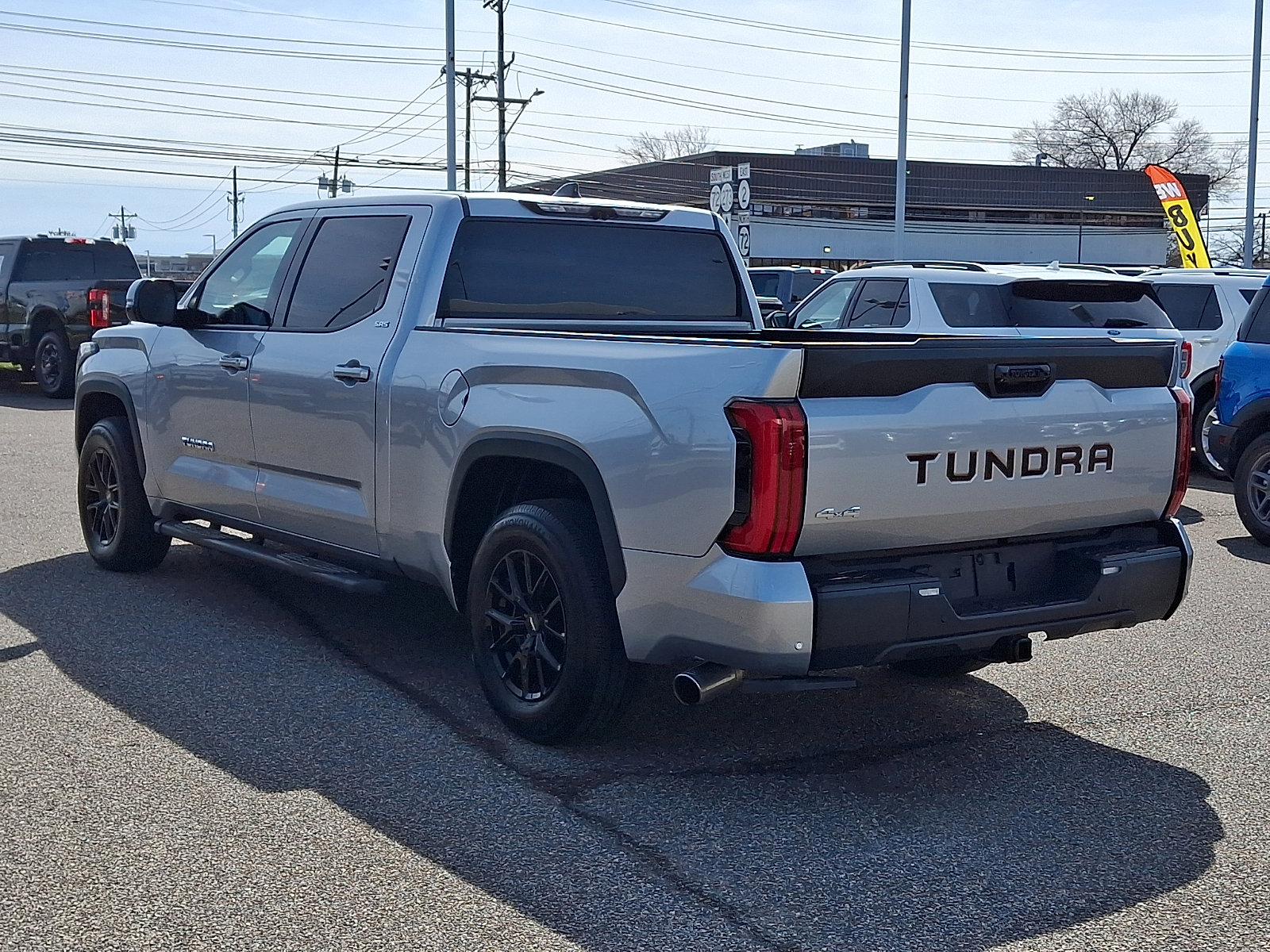 Used 2023 Toyota Tundra SR5 w/ SR5 Premium Package image 7