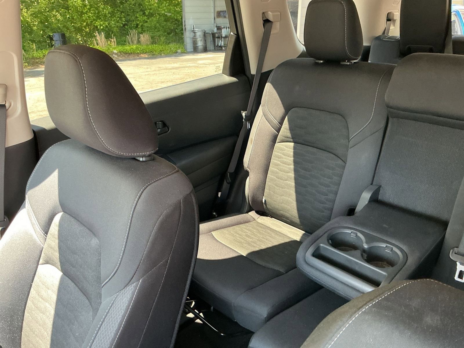Used 2025 Nissan Pathfinder SV AWD/4WD image 36