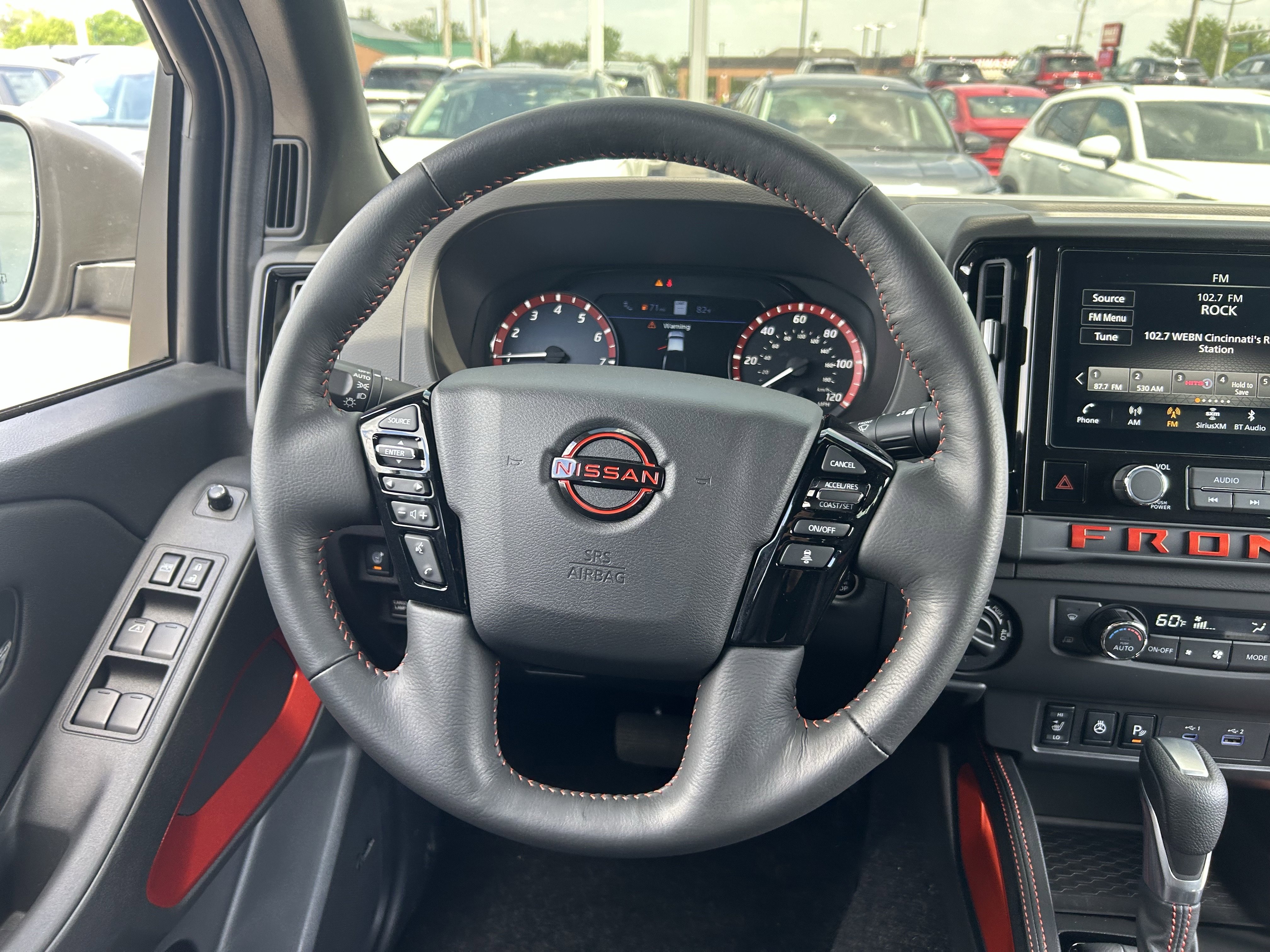 Used 2025 Nissan Frontier PRO-4X w/ Pro Premium Package AWD/4WD image 10