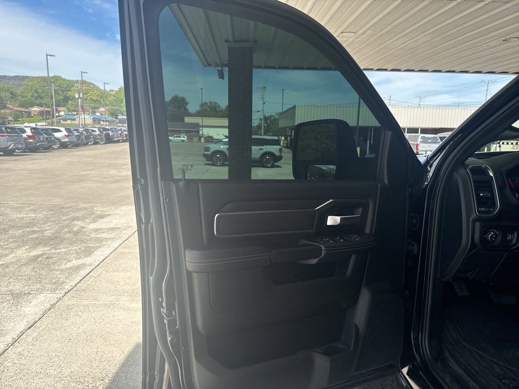 Used 2025 RAM 2500 Big Horn image 16