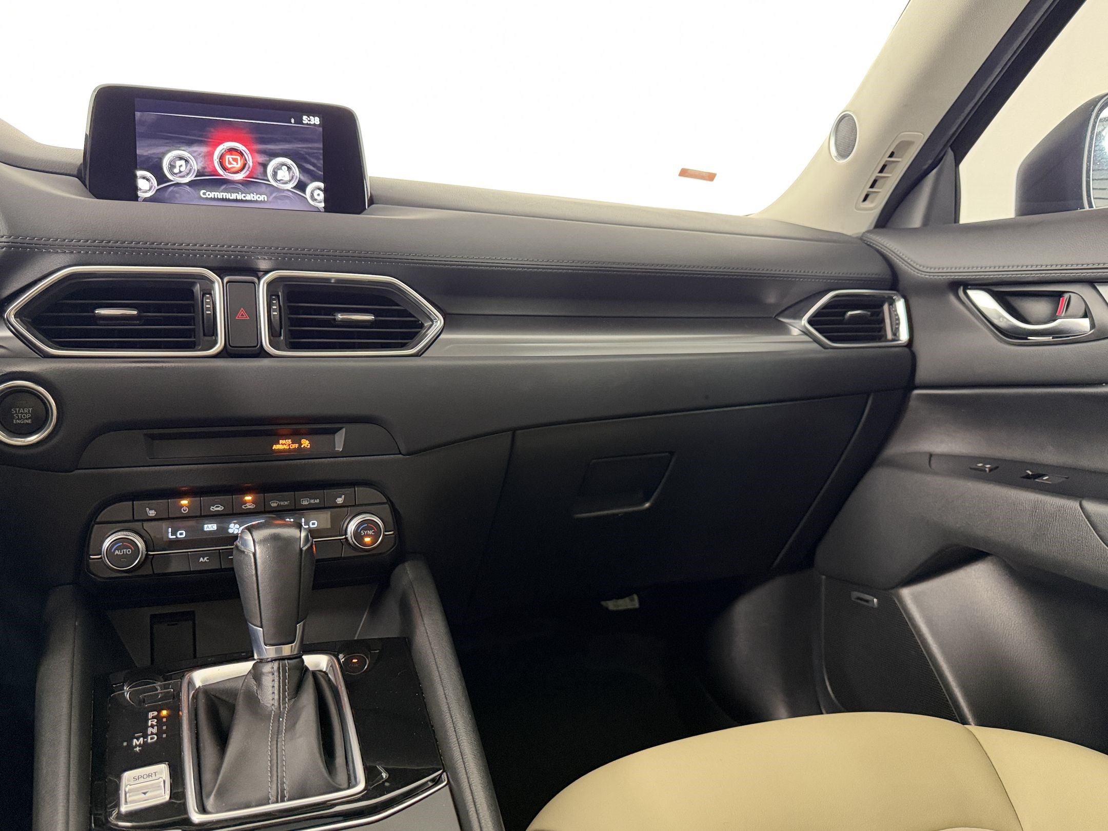 Used 2019 MAZDA CX-5 Touring FWD image 18
