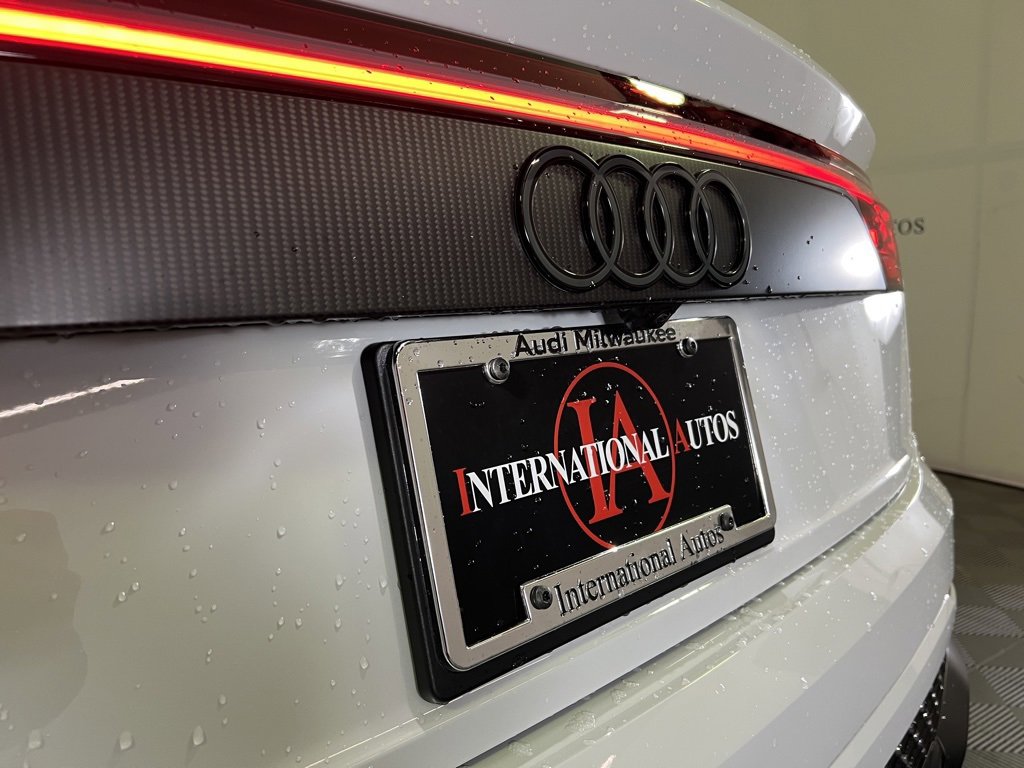 New 2026 Audi RS Q8 performance image 14