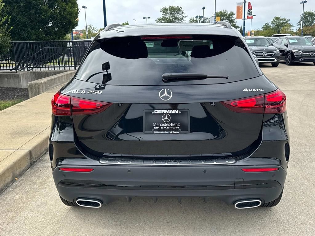 New 2026 Mercedes-Benz GLA 250 4MATIC image 5