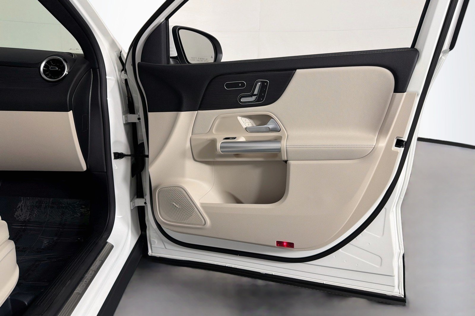 Certified 2026 Mercedes-Benz GLA 250 image 25