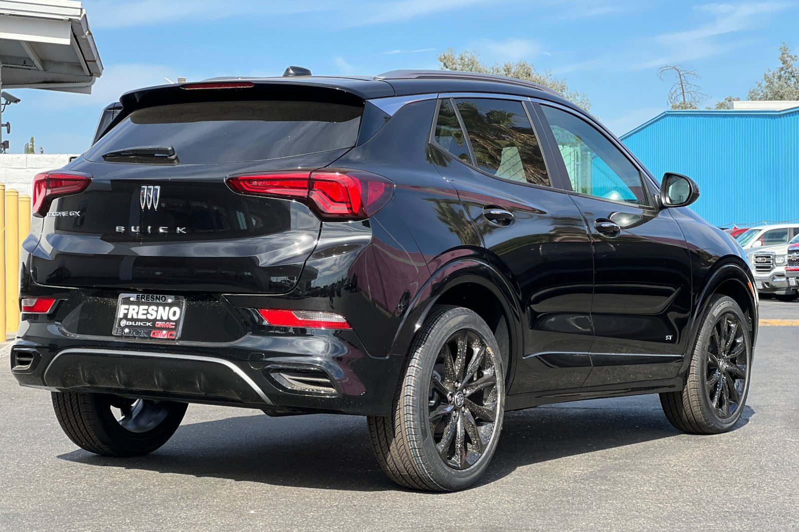 New 2026 Buick Encore GX Sport Touring w/ Comfort Package FWD image 4