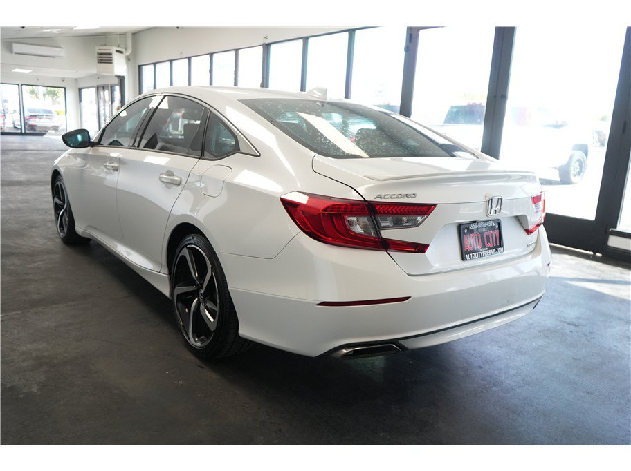 Used 2018 Honda Accord Sport image 5