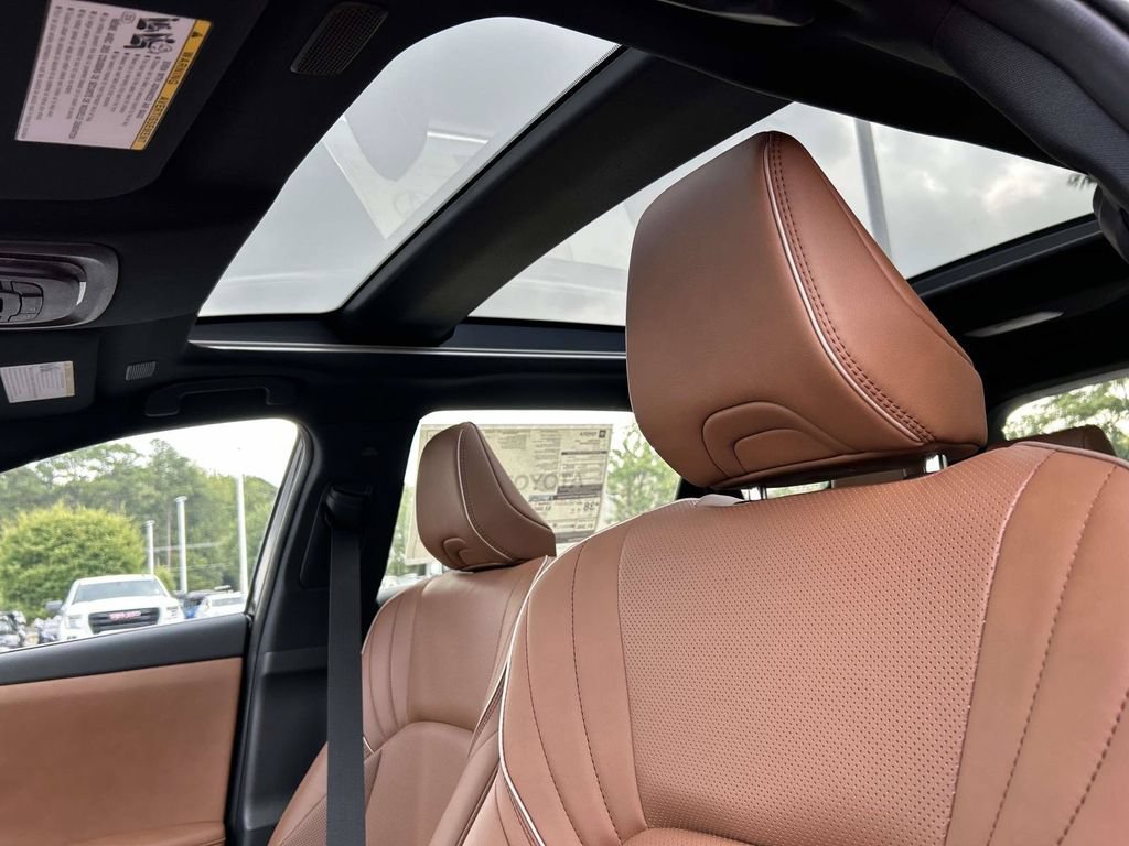 New 2026 Toyota Crown Signia AWD/4WD image 29