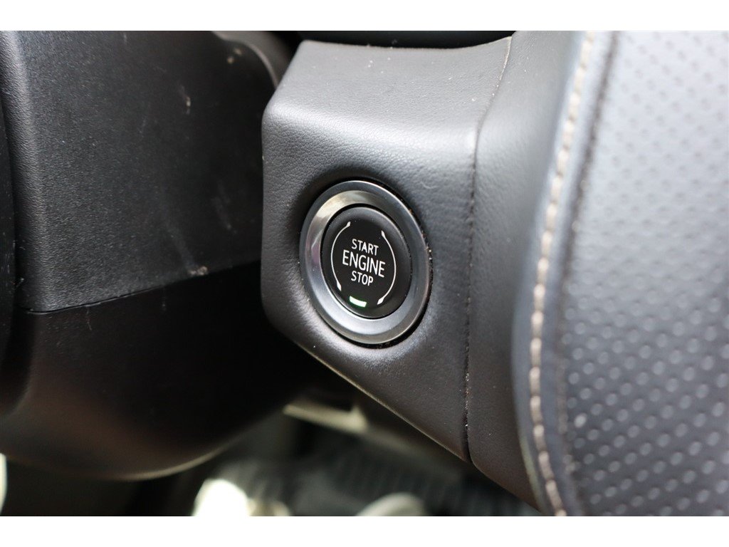 Used 2021 Chevrolet Tahoe Premier AWD/4WD image 43