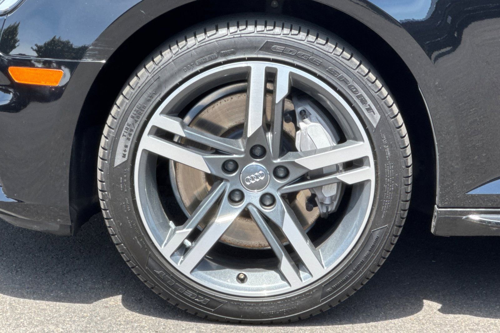 Used 2017 Audi A4 2.0T Premium Plus w/ Premium Plus Package FWD image 43