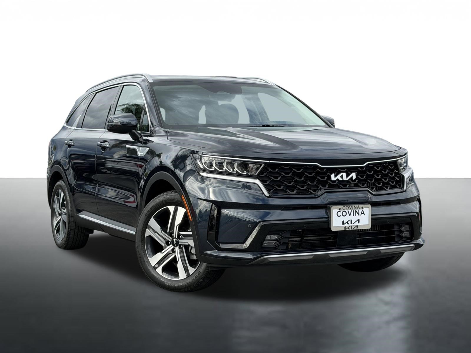 Certified 2023 Kia Sorento EX AWD/4WD image 1