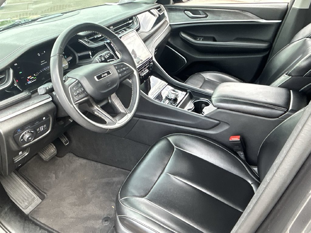 Used 2024 Jeep Grand Cherokee Limited 4xe AWD/4WD image 6