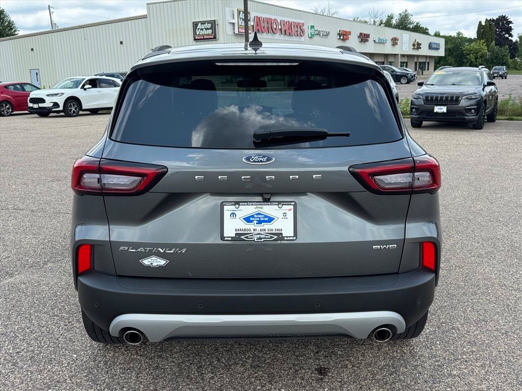 Used 2025 Ford Escape Platinum AWD/4WD image 3