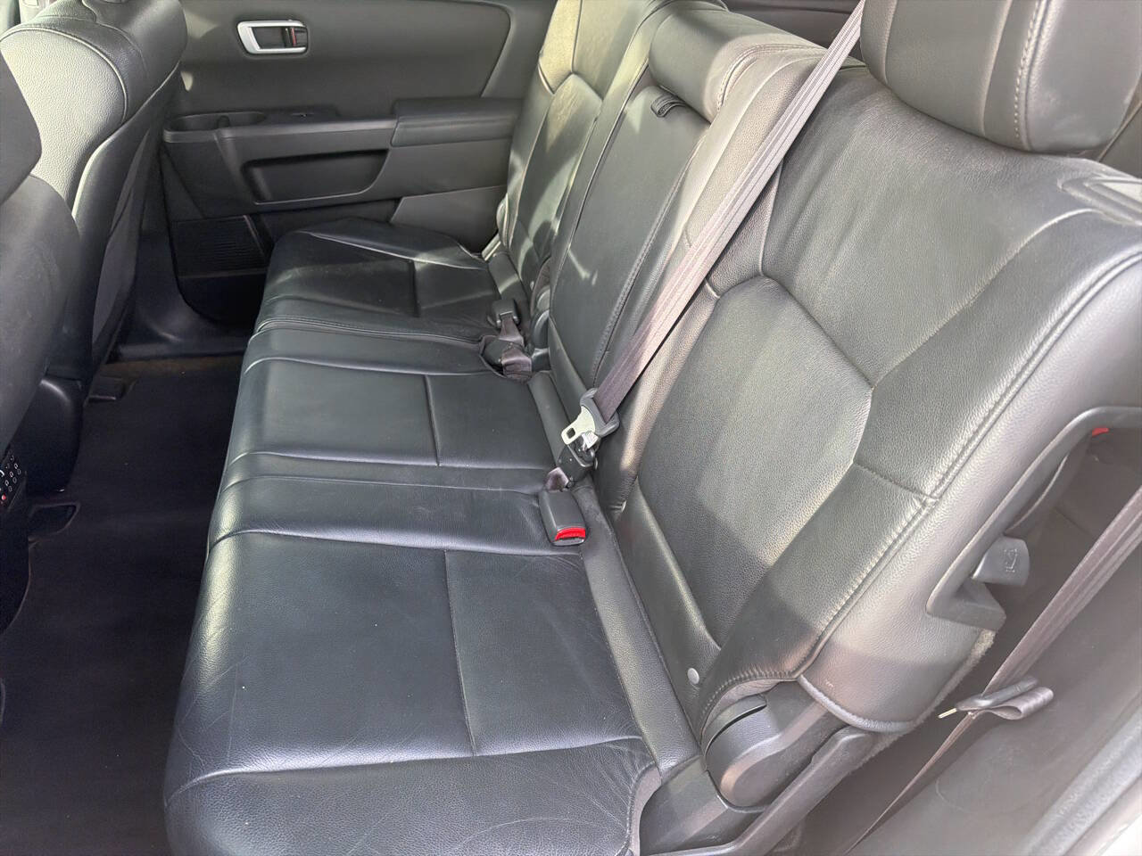 Used 2013 Honda Pilot Touring image 19