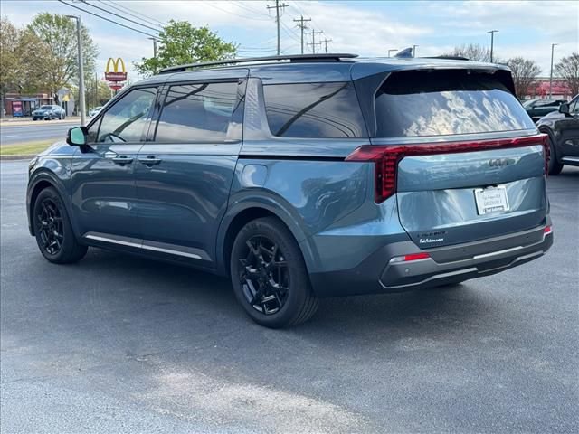 Certified 2025 Kia Carnival SX Prestige image 4