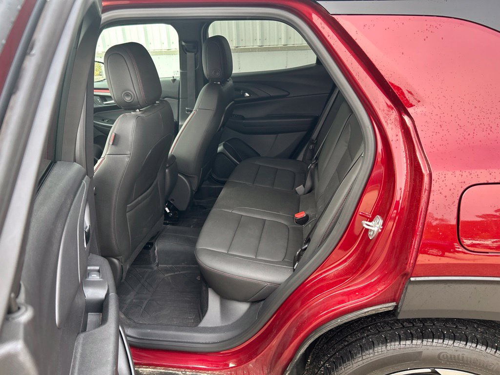 Used 2025 Chevrolet TrailBlazer RS w/ Driver Confidence Package AWD/4WD image 18
