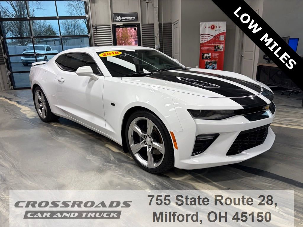 Used 2018 Chevrolet Camaro SS image 1