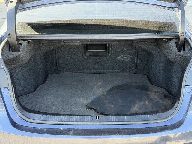 Used 2018 Toyota Avalon XLE w/ Carpet Mat Package FWD image 23