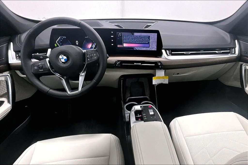 New 2027 BMW X1 xDrive28i AWD/4WD image 5