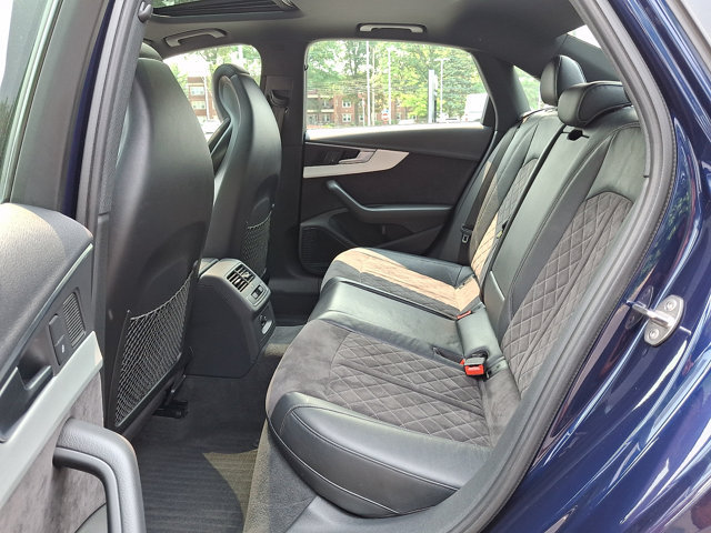 Used 2018 Audi S4 Premium Plus w/ Navigation Package AWD/4WD image 10