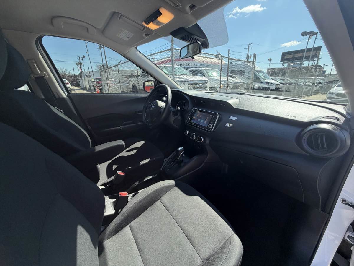 Used 2023 Nissan Kicks S FWD image 23